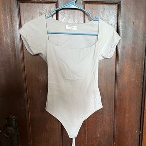Aritzia Babaton bodysuit